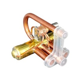 Valvula Reversible 4 Vías 3/8-1/2 240V,R22/134A